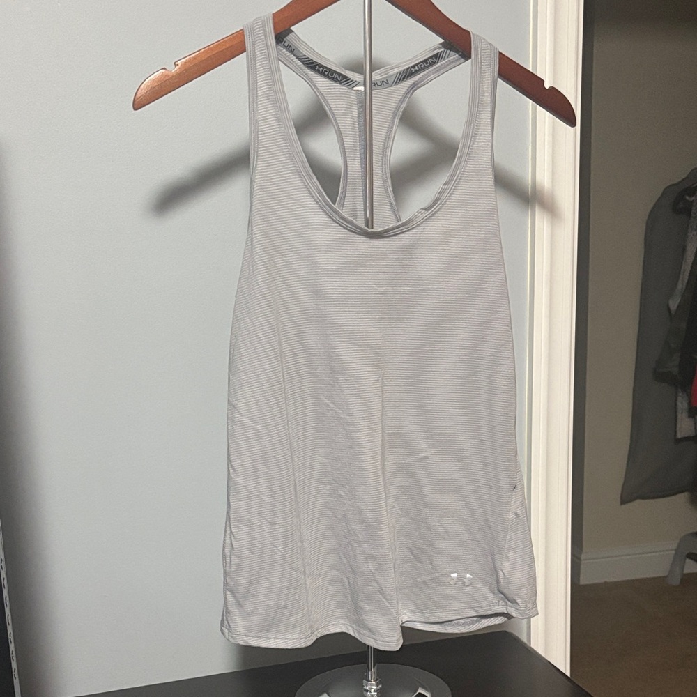 Under Armor Gray Women's Racerback Tank Top